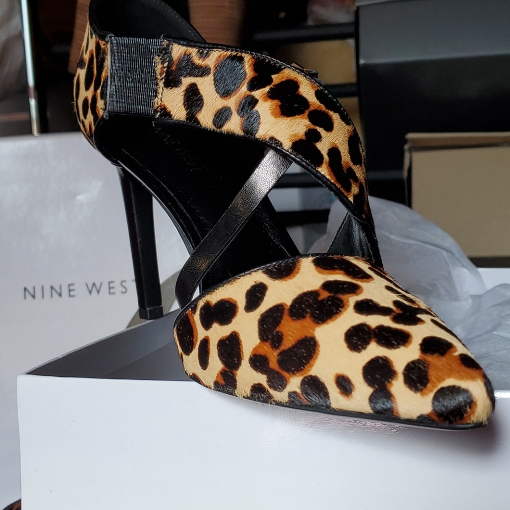 9 West Leopard Heel